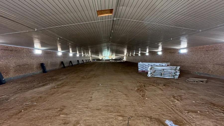 poultry house interior, brand new broiler house before first flock placement